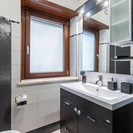 Naima San Pietro Rzym